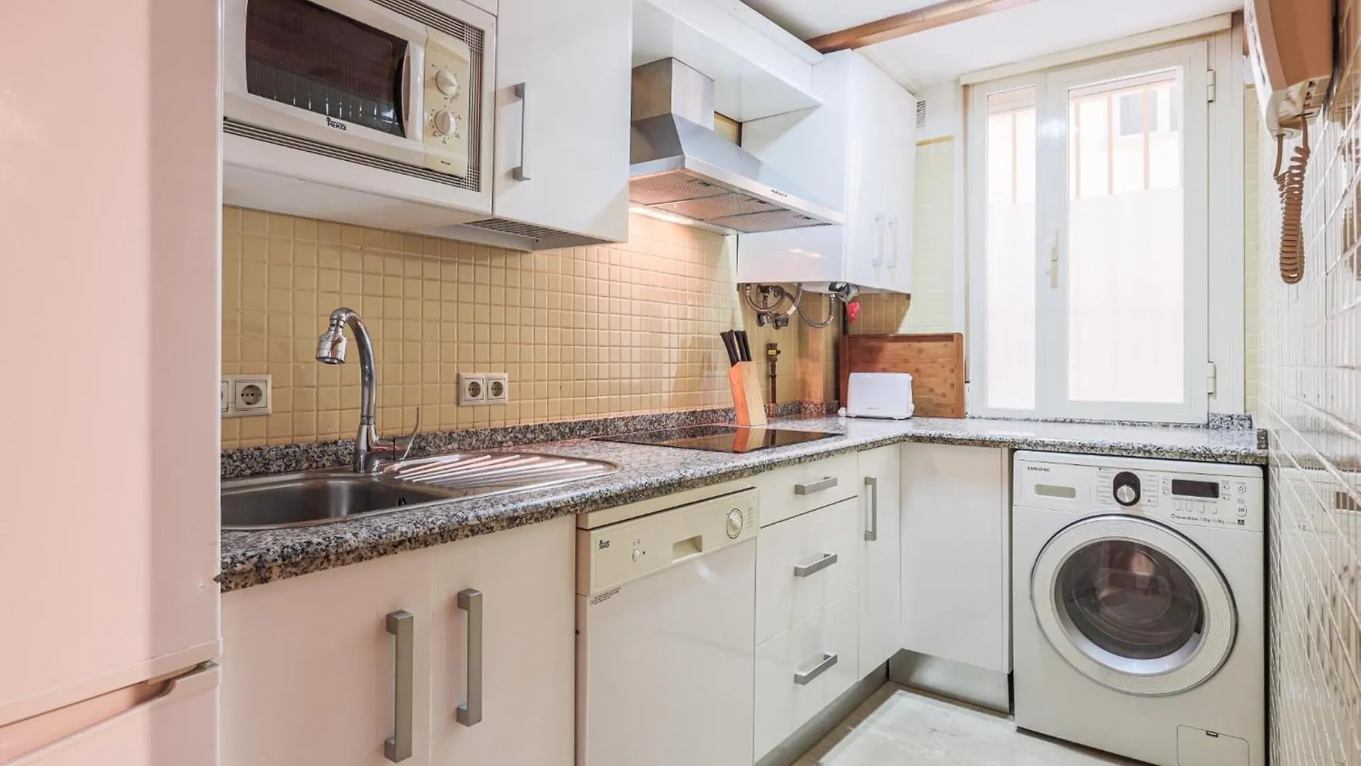 Bonito Apt Duplex 2 Hab 2 Banos 세비야 스페인